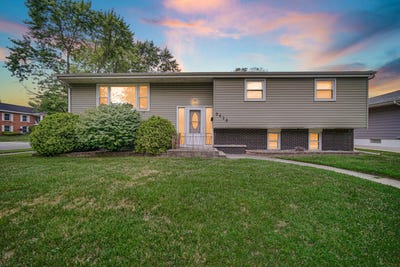 /international/us/9628-crestwood-avenue-munster-in-110101055334/