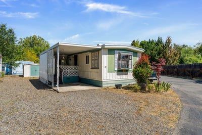 /international/us/1241-dowell-road-grants-pass-or-110108547717/?lang=id