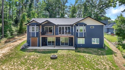 /international/us/851-durham-brown-road-seneca-sc-110108229117/