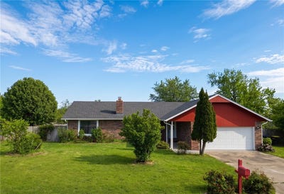 /international/us/1725-s-15th-street-rogers-ar-110107416981/