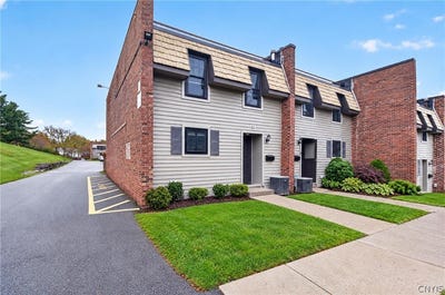 /international/us/80-chestnut-hills-new-hartford-ny-110120665511/