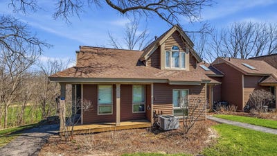 /international/us/109-walnut-hill-drive-galena-il-110107306056/