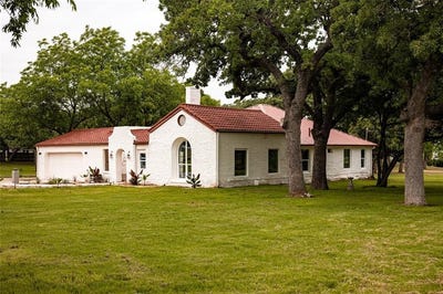 /international/us/1319-east-fm-4-cleburne-tx-110107889762/
