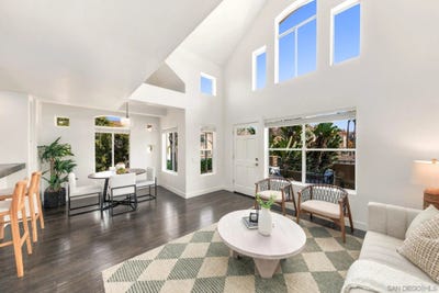 /international/us/12646-carmel-country-rd-san-diego-ca-110120466756/