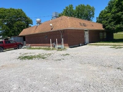 /international/us/120-e-newton-street-mansfield-mo-110108031364/