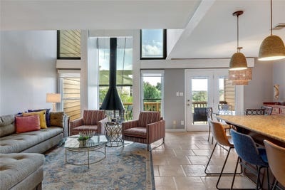 /international/us/205-venture-blvd-s-point-venture-tx-110119707751/