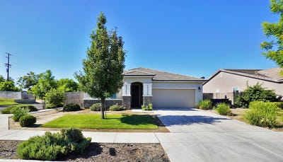/international/us/559-ivory-street-lemoore-ca-110108609218/