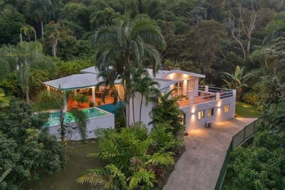 /international/us/8th-st-villa-casablanca-colinas-del-yunque-rio-grande-pr-110100222259/