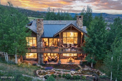 /international/us/82-wildflower-lane-wolcott-co-110108874727/