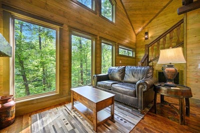 /international/us/122-sherwood-forest-lane-broken-bow-ok-110108746312/