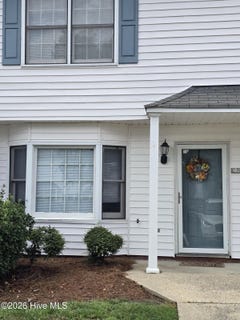 /international/us/1105-grovemont-drive-greenville-nc-110106981926/
