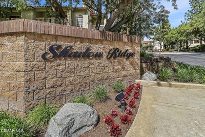 /international/us/5837-oak-bend-lane-oak-park-ca-110108075748/