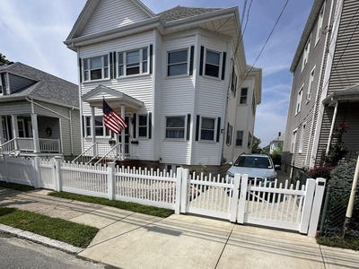 /international/us/141-butler-st-new-bedford-ma-110101221792/