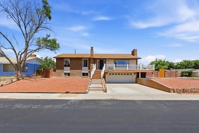 /international/us/2496-crestview-dr-santa-clara-ut-110108544239/