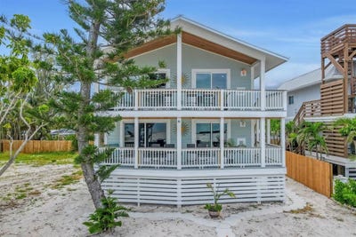 /international/us/1107-shore-view-drive-englewood-fl-110101149925/
