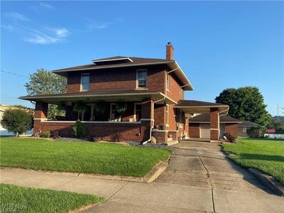 /international/us/415-w-state-street-newcomerstown-oh-110099273776/
