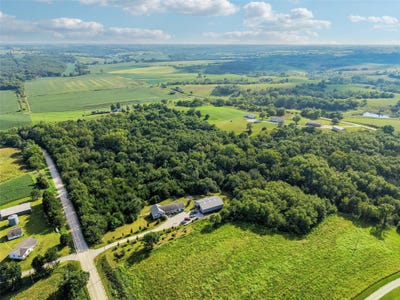 /international/us/3117-walnut-lane-truro-ia-110109944746/