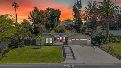 /international/us/42540-escolacata-drive-temecula-ca-110107485429/