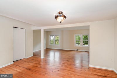 /international/us/4551-casablanca-ct-annandale-va-110101369102/?lang=de