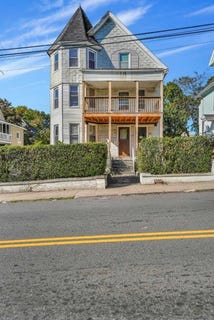 /international/us/221-willow-street-waterbury-ct-110102707168/