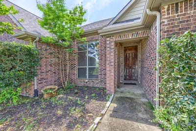 /international/us/501-tiger-lane-gunter-tx-110107662131/