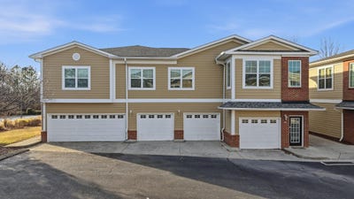 /international/us/2103-regency-court-chattanooga-tn-110105727361/