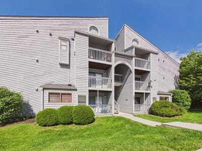 /international/us/509-e-sunridge-drive-blacksburg-va-110107866109/