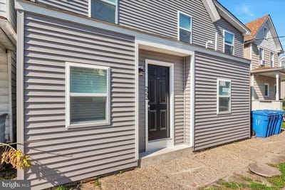 /international/us/220-delsea-drive-westville-nj-110097975585/