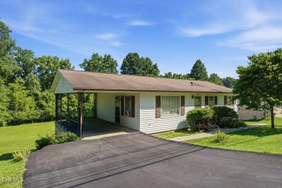 /international/us/948-king-mill-pike-bristol-va-110109217194/