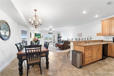 /international/us/918-tuscany-drive-camdenton-mo-110101149654/