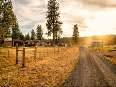 /international/us/54508-coombs-loop-lagrande-or-110108068274/