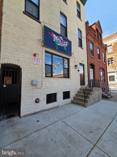 /international/us/804-franklin-street-reading-pa-110107376029/