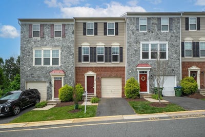 /international/us/106-lantana-lane-stafford-va-110108907762/
