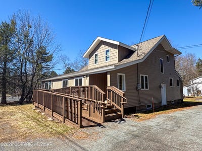 /international/us/373-route-940-blakeslee-pa-110107049877/