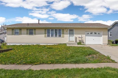 /international/us/1310-g-avenue-marion-ia-110107605943/