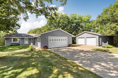 /international/us/22157-jay-avenue-se-richmond-mn-110119725331/