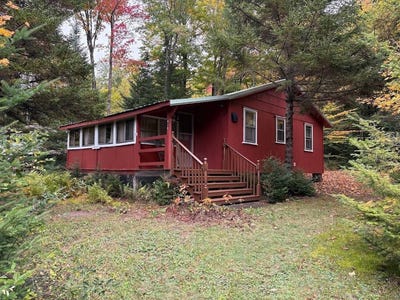/international/us/426-brady-beach-rd-cold-brook-ny-110110375724/