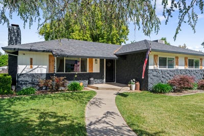 /international/us/3689-suzanne-way-redding-ca-110106716573/