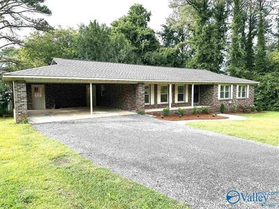 /international/us/78-vickie-lane-albertville-al-110108473901/