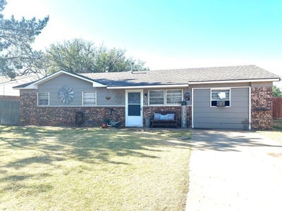 /international/us/311-w-13th-street-hale-center-tx-110108141985/