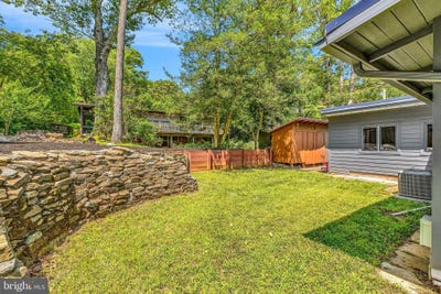 /international/us/3338-elm-terrace-falls-church-va-110101198373/