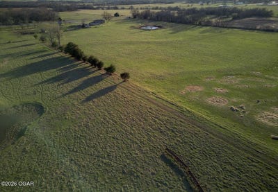 /international/us/14000-road-altamont-ks-110106757981/
