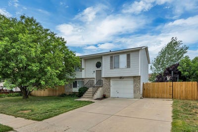 /international/us/1831-s-200-w-clearfield-ut-110108408558/