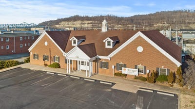 /international/us/1901-winchester-avenue-ashland-ky-110107482105/