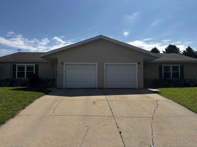 /international/us/1102-1104-sausalito-drive-waunakee-wi-110108203185/