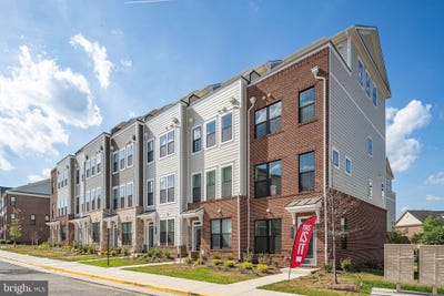 /international/us/592-watermans-drive-woodbridge-va-110106029717/