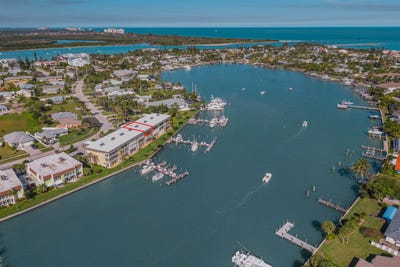 /international/us/1351-bayshore-drive-fort-pierce-fl-110101194852/