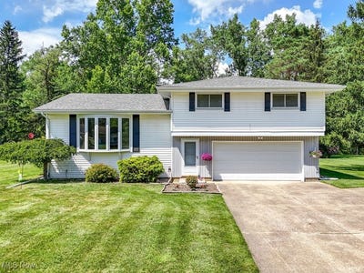 /international/us/164-n-oakmont-drive-northfield-oh-110100871966/?lang=en