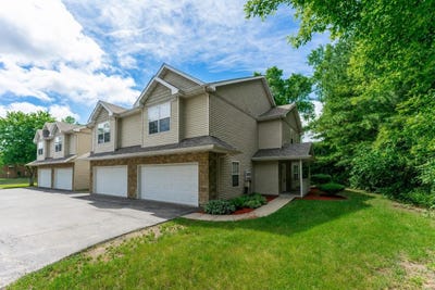 /international/us/3524-st-anthony-4-way-rockford-il-110104604914/