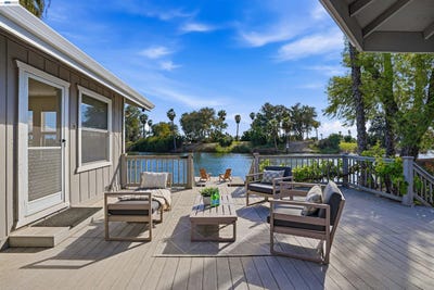 /international/us/5502-drakes-ct-discovery-bay-ca-110107230925/